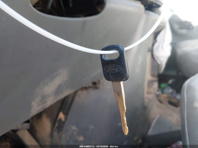 44608712 :رقم المزاد ، 1FTNE24W56HA77507 vin ، 2006 Ford E-250 Commercial/recreational مزاد بيع