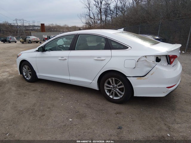 5NPE24AF5FH141958 Hyundai SONATA SE