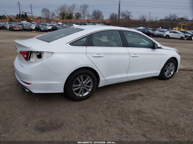 5NPE24AF5FH141958 Hyundai SONATA SE