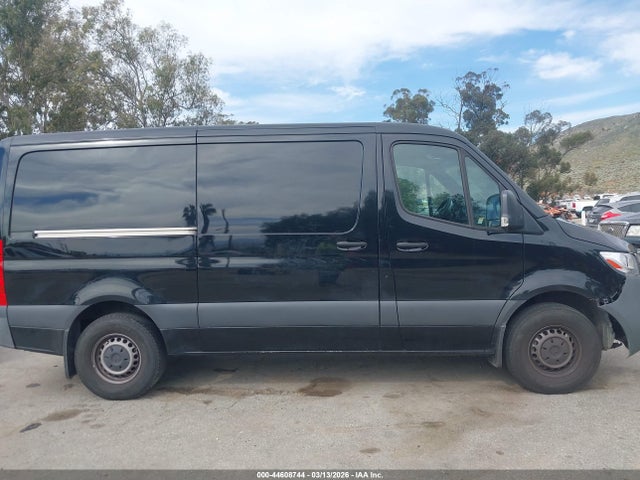 W1Y40BHY0PT150041 Mercedes-Benz Sprinter 2500 Standard Roof 4-cyl Gas