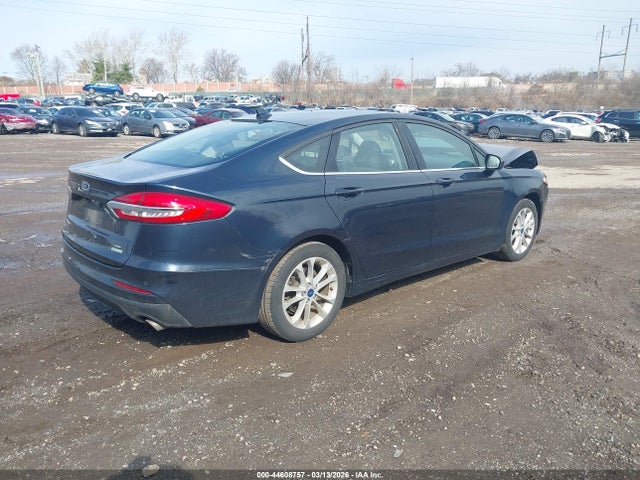 Ford FUSION SE 2020 3FA6P0HDXLR183656 Image 4