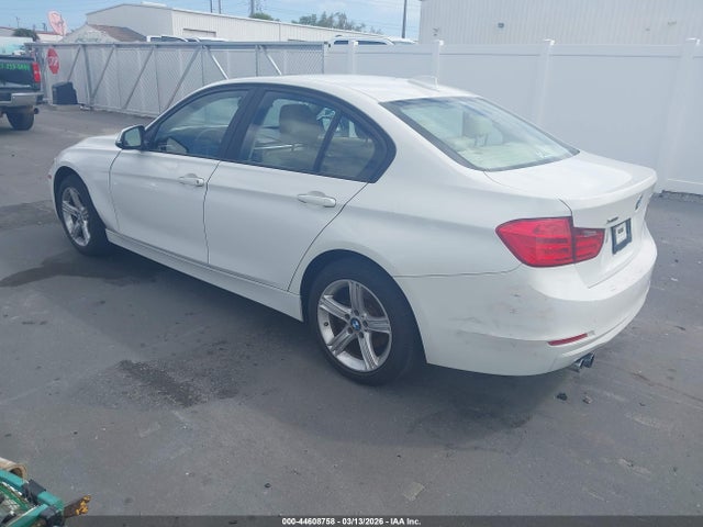 2014 BMW 328I WBA3B5C56EP542484 Photo 2