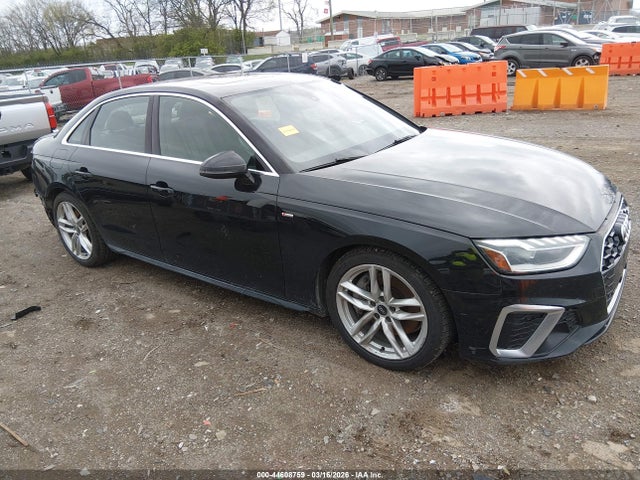 2022 AUDI A4 WAUEAAF42NN008854