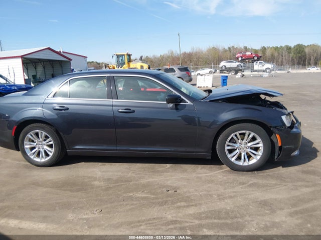 Продаж на аукціоні авто 2019 Chrysler 300 Touring, vin: 2C3CCAAG8KH595317, номер лоту: 44608800
