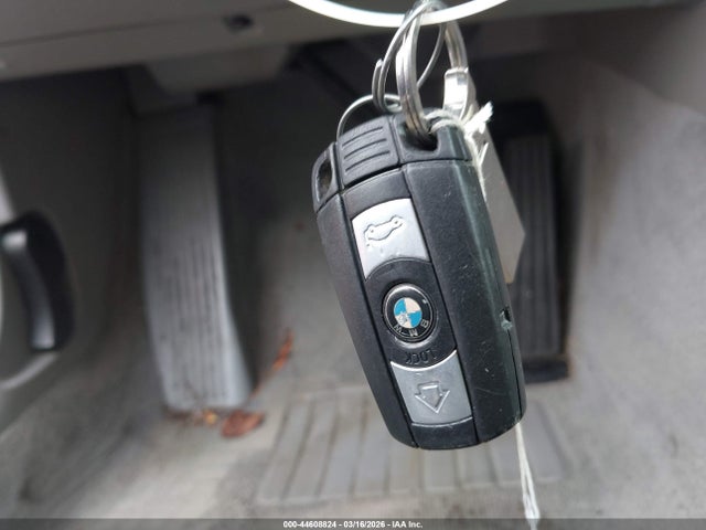 Продажа на аукционе авто 2009 Bmw 328i Xdrive, vin: WBAPK73529A454098, номер лота: 44608824