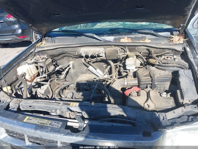2008 Ford Escape Xls/xls Manual მანქანა იყიდება აუქციონზე, vin: 1FMCU02Z28KB49308, აუქციონის ნომერი: 44608829