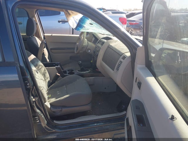 2008 Ford Escape Xls/xls Manual მანქანა იყიდება აუქციონზე, vin: 1FMCU02Z28KB49308, აუქციონის ნომერი: 44608829