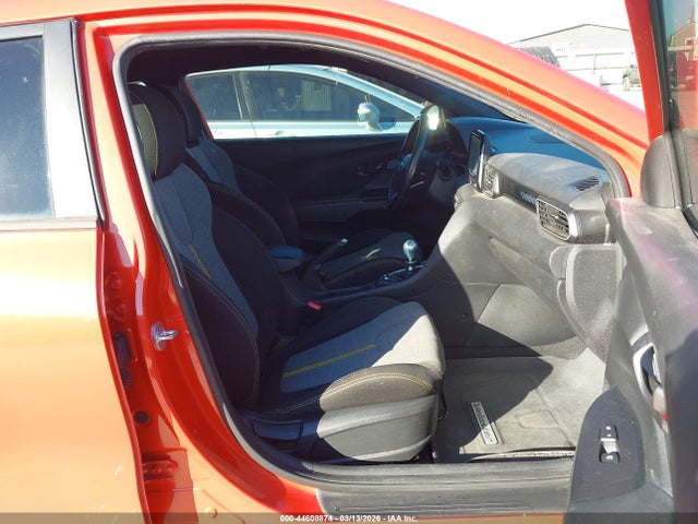 2020 HYUNDAI VELOSTER KMHTH6AB7LU031134 Photo 4
