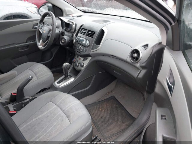 1G1JC5SG0E4230942 Chevrolet Sonic Lt Auto