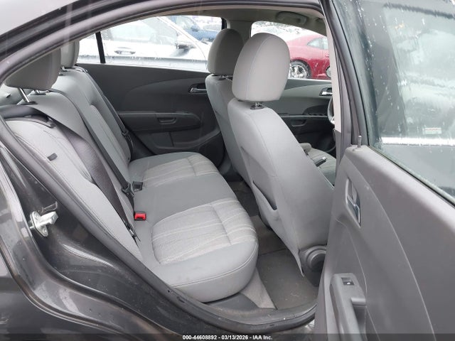 1G1JC5SG0E4230942 Chevrolet Sonic Lt Auto