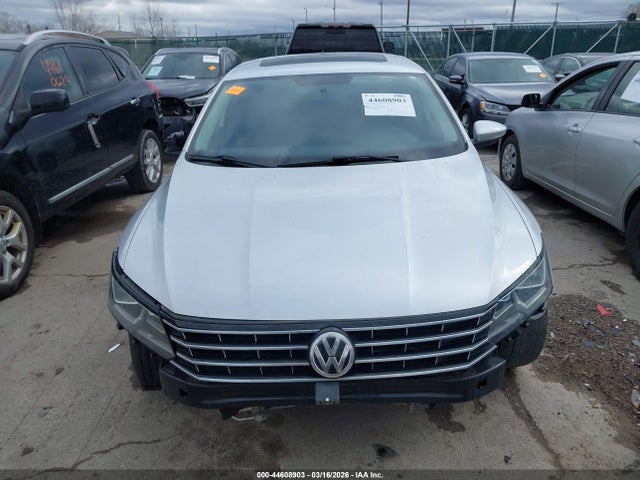 Aukcja sprzedaży 2017 Volkswagen Passat 1.8t Se, vin: 1VWBT7A30HC008401, numer aukcji: 44608903
