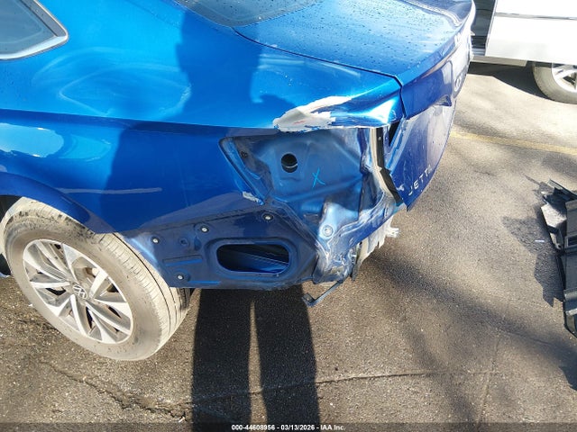 44608956 :رقم المزاد ، 3VWCM7BU4NM004662 vin ، 2022 Volkswagen Jetta 1.5t S مزاد بيع