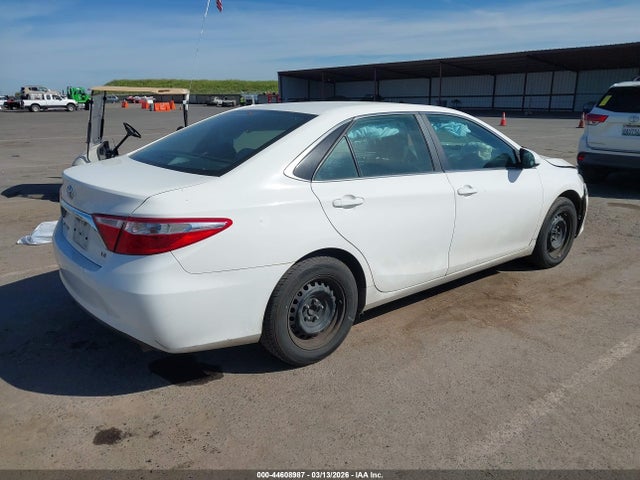 4T4BF1FK1FR516120 Toyota CAMRY LE