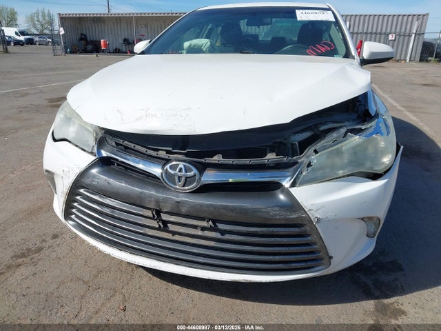 4T4BF1FK1FR516120 Toyota CAMRY LE