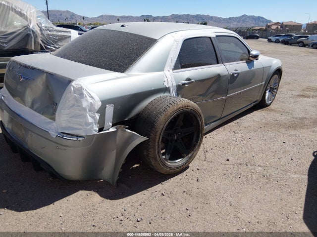 Продажа на аукционе авто 2006 Chrysler 300c, vin: 2C3LA63H46H441489, номер лота: 44608992