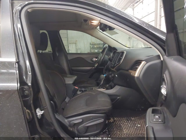 Aukcja sprzedaży 2016 Jeep Cherokee Latitude, vin: 1C4PJMCS8GW232837, numer aukcji: 44608995