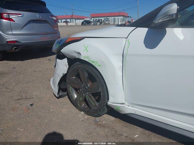 Hyundai Veloster Turbo 2015 KMHTC6AE1FU225901 Image 16