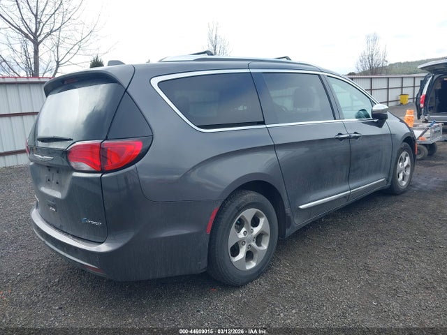2018 CHRYSLER PACIFICA HYBRID 2C4RC1N72JR278190 Photo 3
