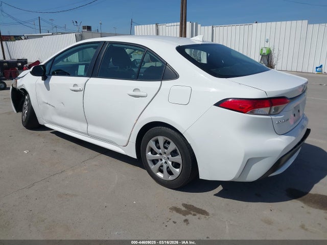 Toyota COROLLA LE 2021 5YFEPMAE4MP255426 Image 3