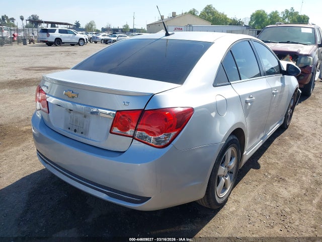 2014 CHEVROLET CRUZE 1G1PC5SB6E7239464 Photo 3