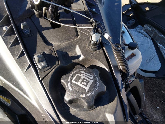 Ski-Doo Summit X 850 2022 2BPSTJNA0NV000799 Image 11