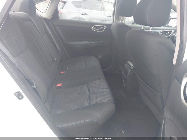 44609032 :رقم المزاد ، 3N1AB7AP2HY378487 vin ، 2017 Nissan Sentra Sr مزاد بيع