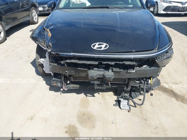 KMHL34JJ8SA115098 Hyundai Sonata Hybrid Sel