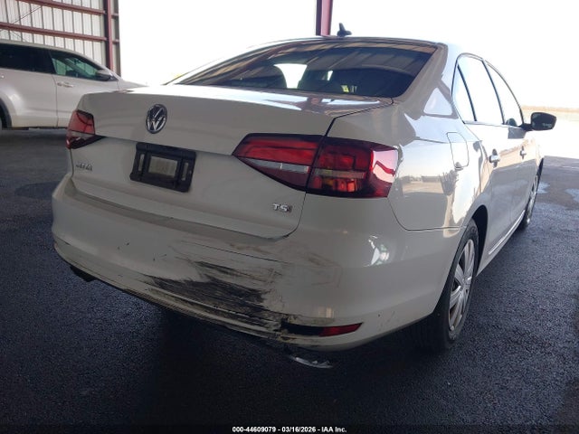 3VW267AJ5GM274788 Volkswagen Jetta 1.4t S
