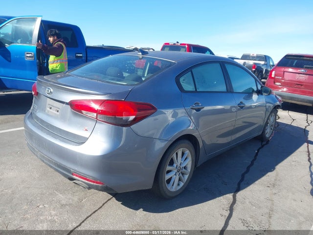 Aukcja sprzedaży 2017 Kia Forte S, vin: 3KPFL4A72HE033458, numer aukcji: 44609080