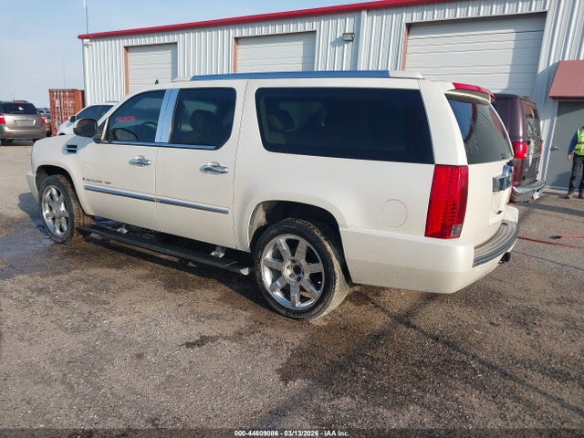 2008 CADILLAC ESCALADE ESV 1GYFK66828R211111 Photo 2