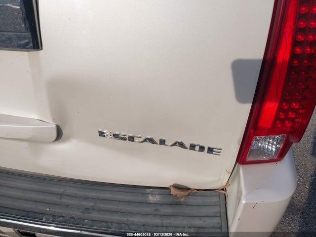 2008 CADILLAC ESCALADE ESV 1GYFK66828R211111 Photo 5