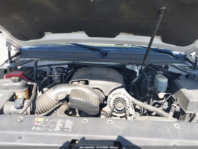 1GNSCKE01ER100977 Chevrolet Suburban 1500 Ltz