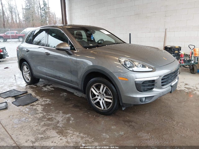 2016 PORSCHE CAYENNE WP1AA2A26GKA37015
