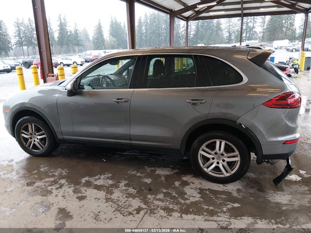 WP1AA2A26GKA37015 Porsche Cayenne