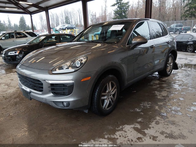 2016 PORSCHE CAYENNE WP1AA2A26GKA37015 Photo 1