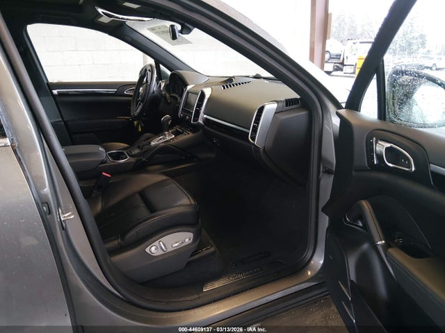 2016 PORSCHE CAYENNE WP1AA2A26GKA37015 Photo 4