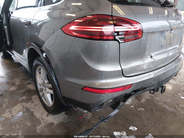 2016 PORSCHE CAYENNE WP1AA2A26GKA37015 Photo 5