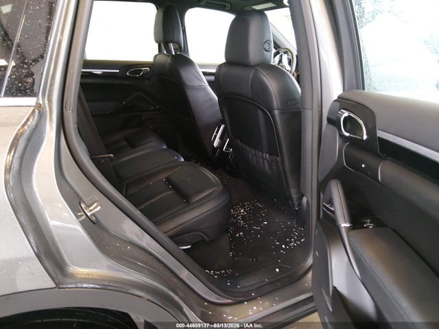 2016 PORSCHE CAYENNE WP1AA2A26GKA37015 Photo 7