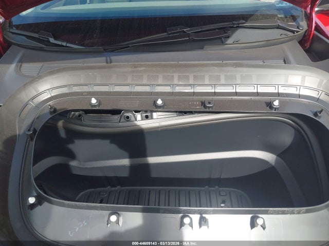 7SAYGDED8TF530209 Tesla Model Y