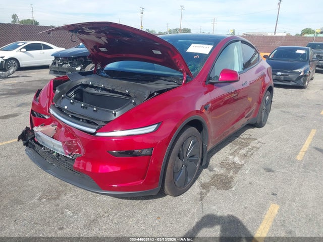 7SAYGDED8TF530209 Tesla Model Y