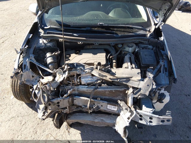 1G1BE5SM1J7210857 Chevrolet Cruze Lt Auto