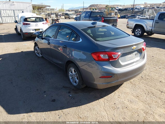 1G1BE5SM1J7210857 Chevrolet Cruze Lt Auto