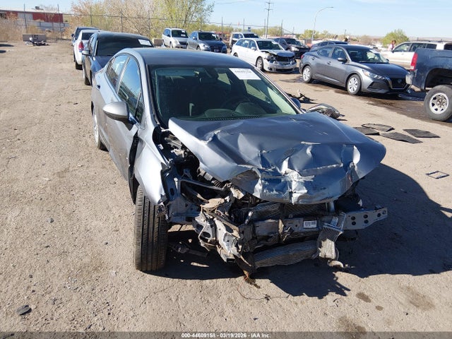 1G1BE5SM1J7210857 Chevrolet Cruze Lt Auto