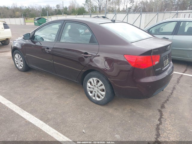 44609165 :رقم المزاد ، KNAFU4A28A5230098 vin ، 2010 Kia Forte Ex مزاد بيع