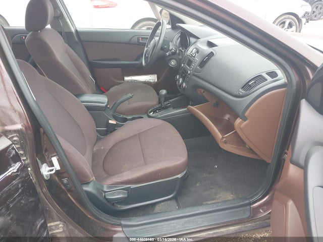 44609165 :رقم المزاد ، KNAFU4A28A5230098 vin ، 2010 Kia Forte Ex مزاد بيع