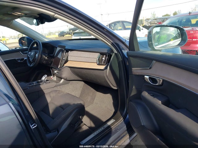 YV4M12PJ1T1456688 Volvo Xc90 Core