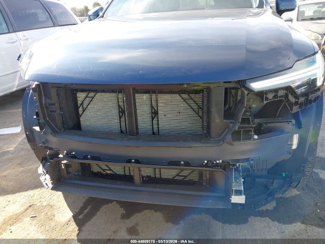YV4M12PJ1T1456688 Volvo Xc90 Core
