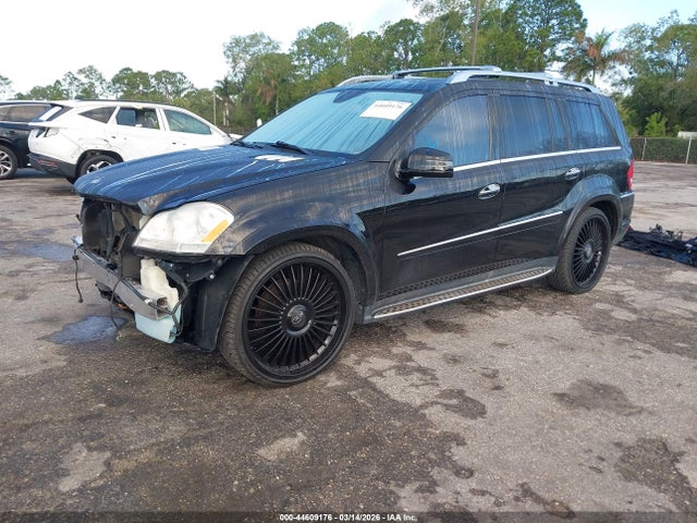 2011 MERCEDES-BENZ GL 550 4JGBF8GE8BA639131 Photo 1