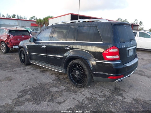 2011 MERCEDES-BENZ GL 550 4JGBF8GE8BA639131 Photo 2