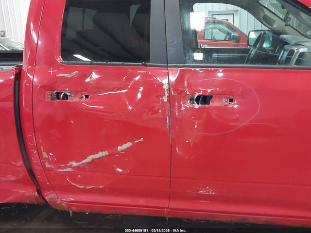 44609181 :رقم المزاد ، 1C6RR7GG0HS807697 vin ، 2017 Ram 1500 Slt  4x4 6'4 Box مزاد بيع